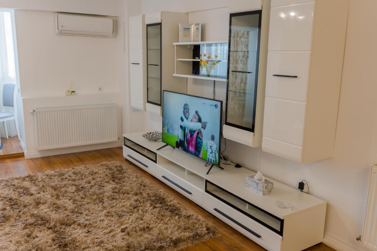 بوخارست Cozy & Spacious 2Br Apartment With Netflix المظهر الخارجي الصورة