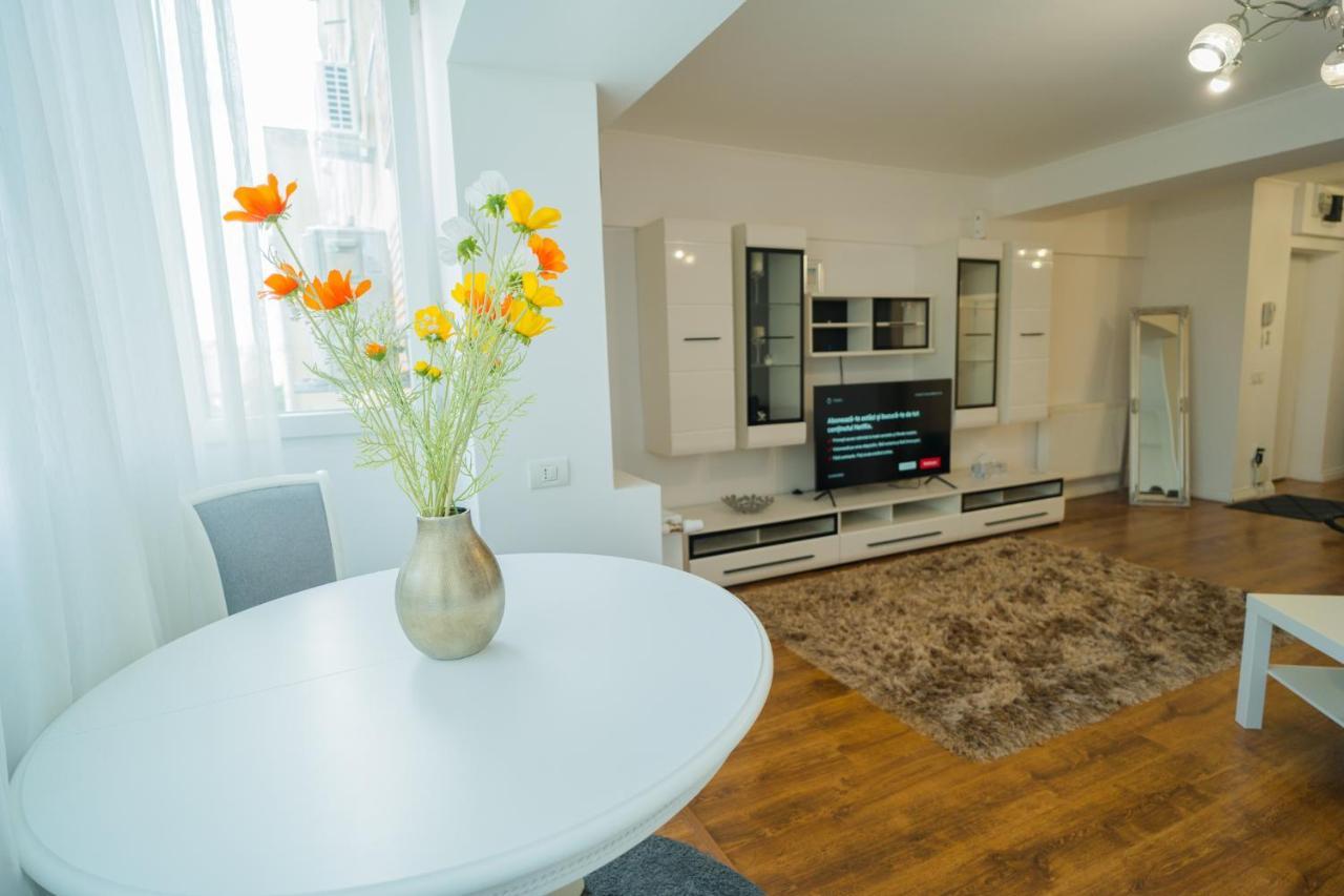 بوخارست Cozy & Spacious 2Br Apartment With Netflix المظهر الخارجي الصورة