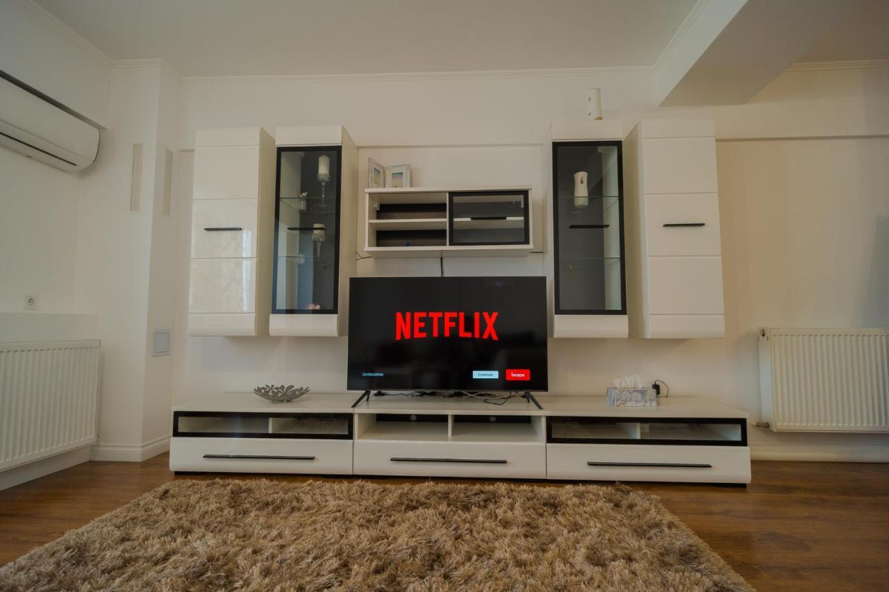 بوخارست Cozy & Spacious 2Br Apartment With Netflix المظهر الخارجي الصورة