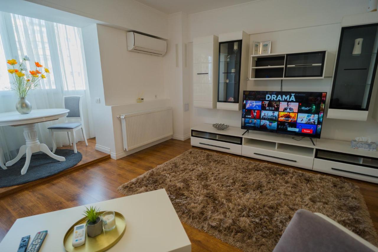 بوخارست Cozy & Spacious 2Br Apartment With Netflix المظهر الخارجي الصورة