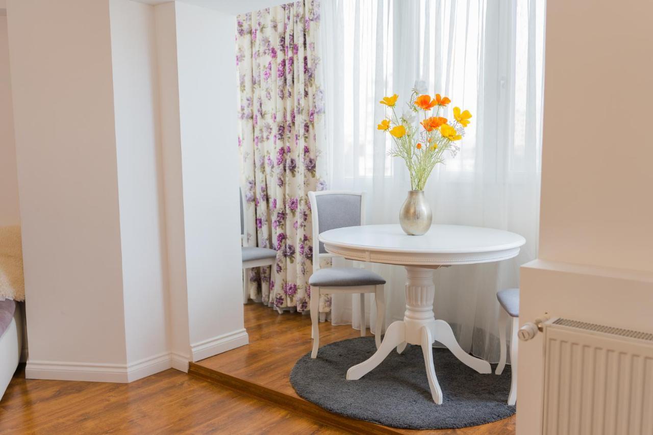 بوخارست Cozy & Spacious 2Br Apartment With Netflix المظهر الخارجي الصورة