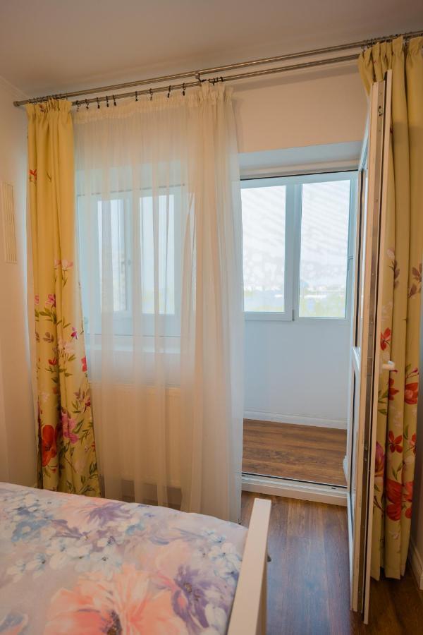 بوخارست Cozy & Spacious 2Br Apartment With Netflix المظهر الخارجي الصورة